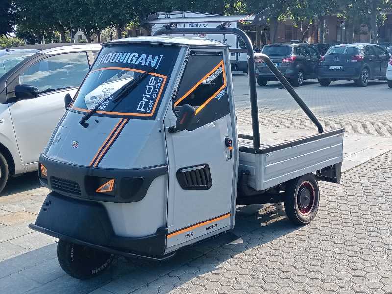 Bajaj RE spotted in Turin