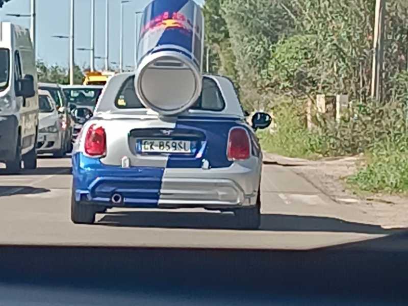 Mini Cooper spotted in Lecce
