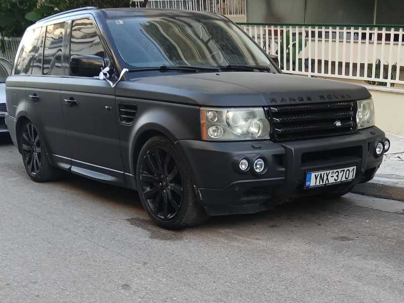 Land Rover Range Rover Sport spotted in Níkaia