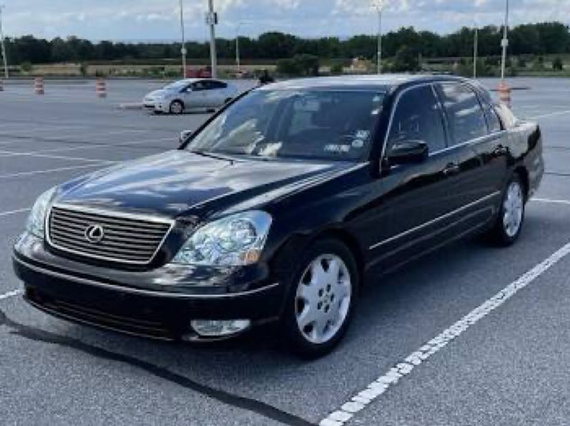 Lexus LS 430 spotted in Houston