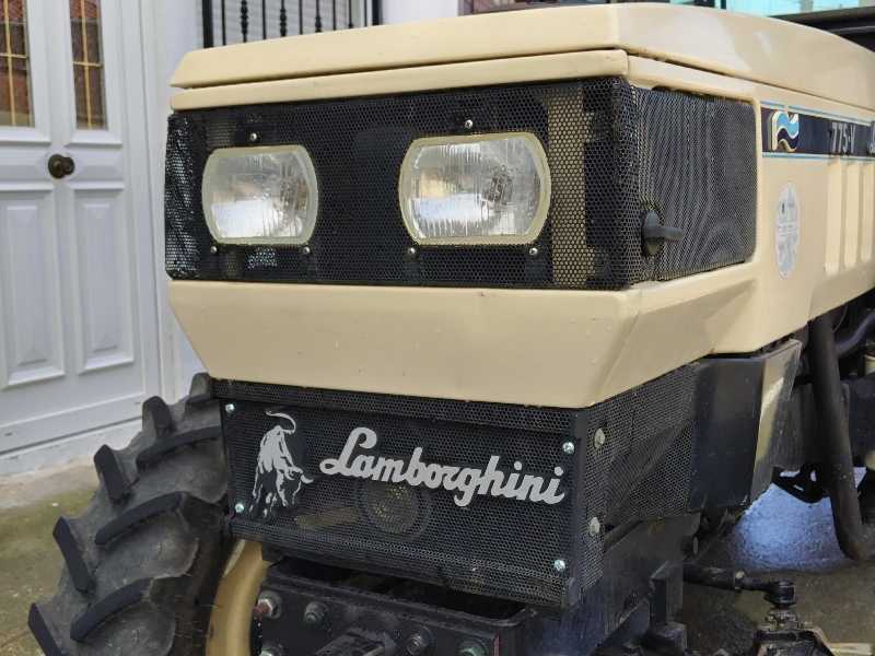 Lamborghini Tractor (1975) spotted in Cuzcurrita de Río Tirón, Spain