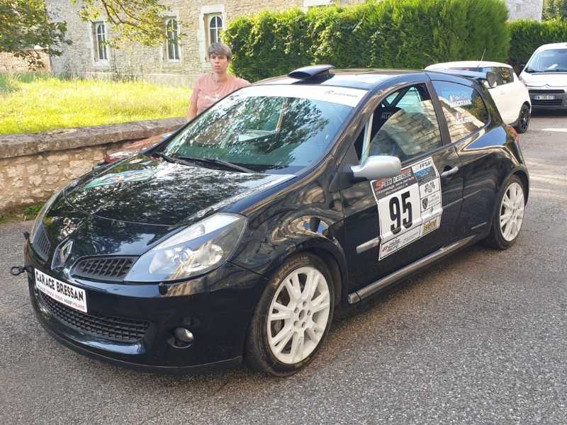 Renault Clio spotted in Grenoble