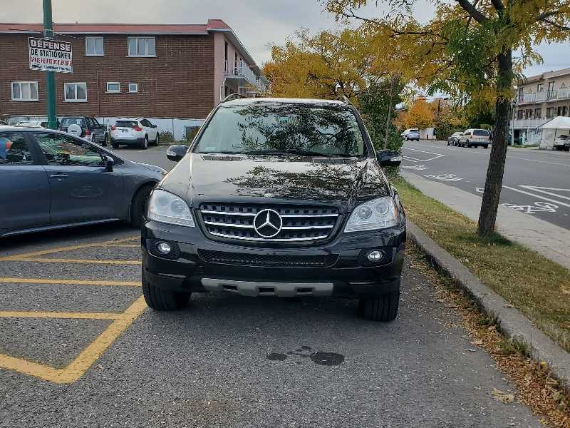 Mercedes-Benz ML-Class spotted in Montréal