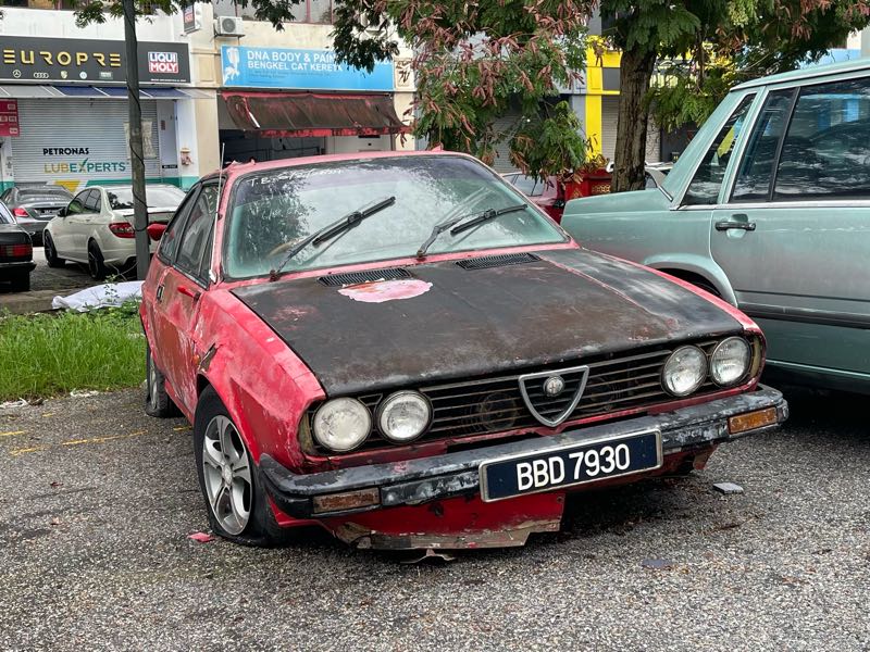 Alfa Romeo Alfasud spotted in Kota Damansara