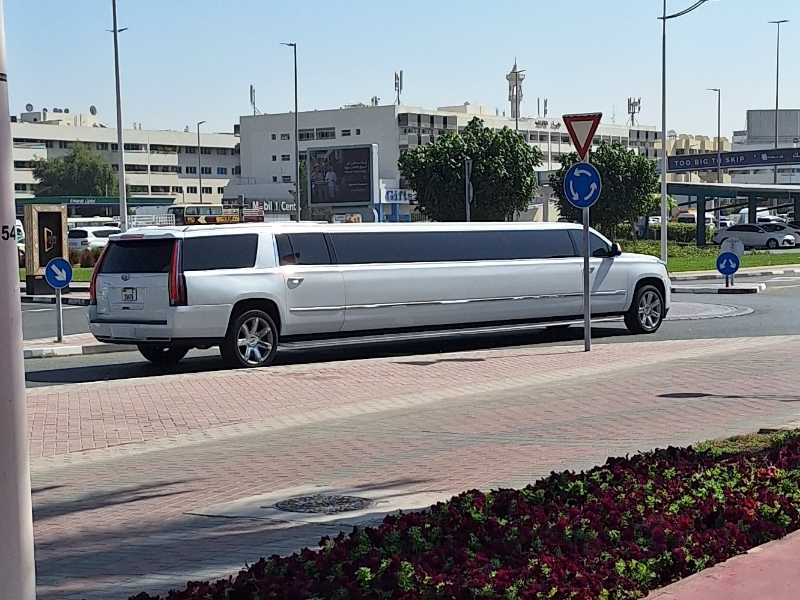 Cadillac Escalade spotted in Dubai