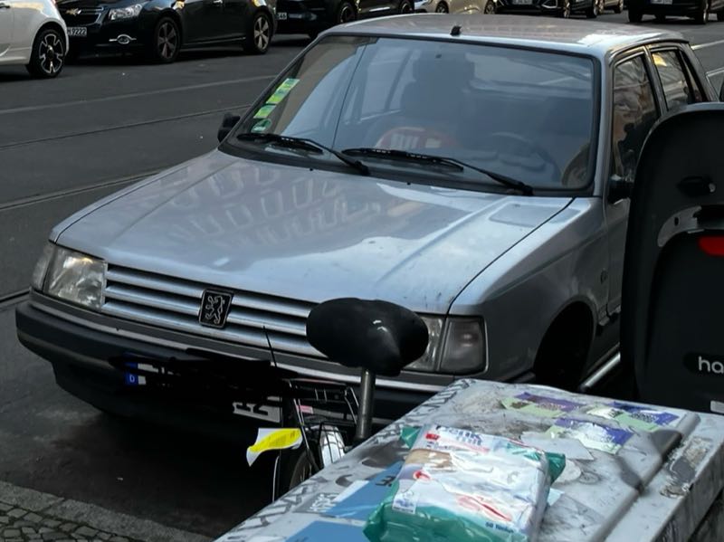 Peugeot 205 spotted in Berlin