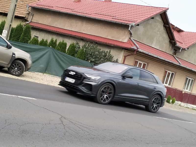 Audi Q8 (2020) spotted in Întorsura Buzăului, Romania