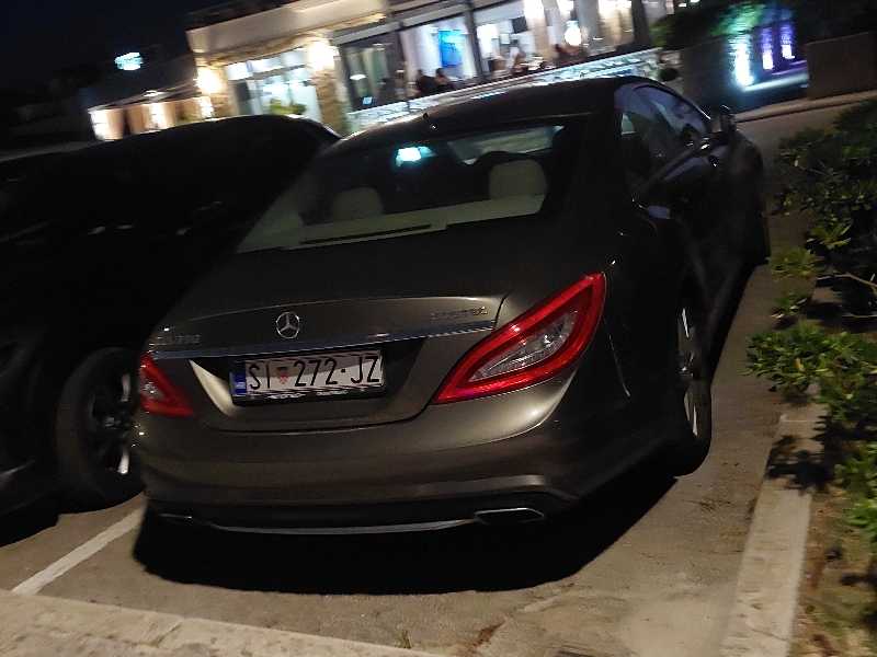 Mercedes-Benz CLS 500 spotted in Rogoznica