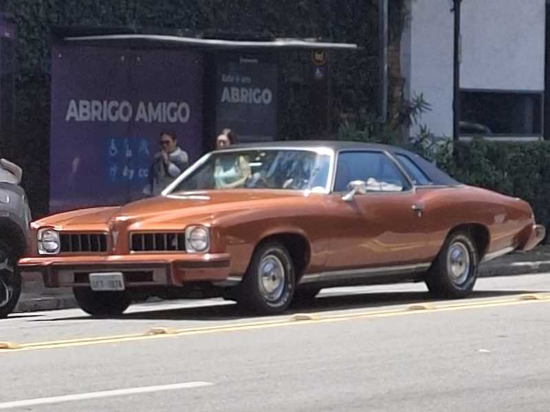 Pontiac Grand Prix spotted in São Paulo