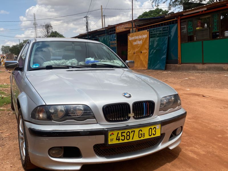 BMW 3 Series spotted in Ouagadougou