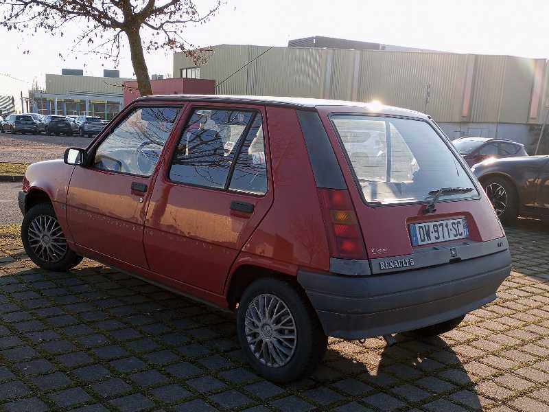 Renault 5 spotted in Strasbourg