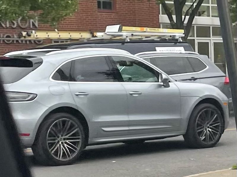 Porsche Macan spotted in Mynaral