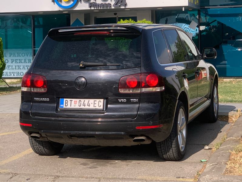 Volkswagen Touareg spotted in Pančevo