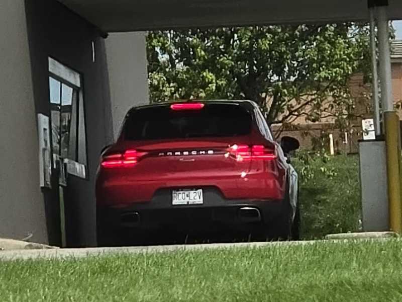 Porsche Macan spotted in Kuril’sk