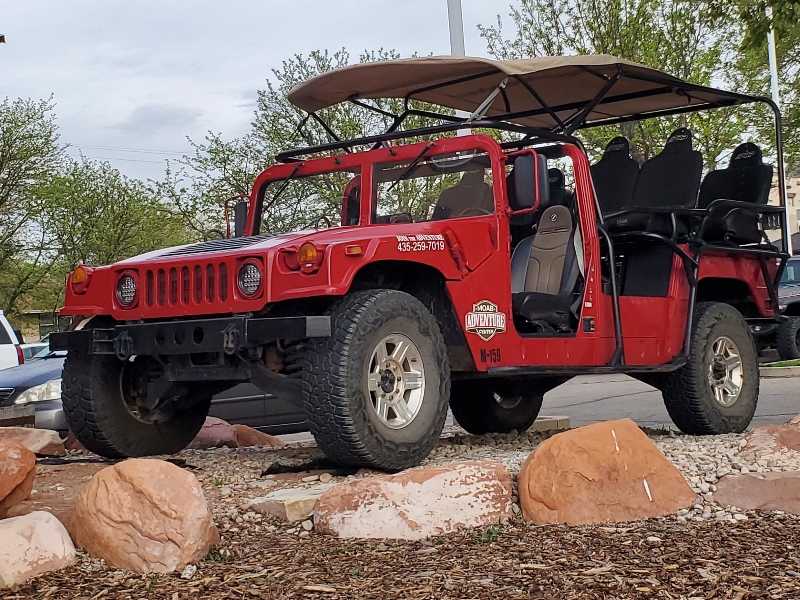 Hummer H1 spotted in Moab