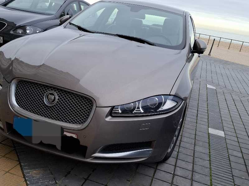 Jaguar XF (2013) spotted in Ostend, Belgium