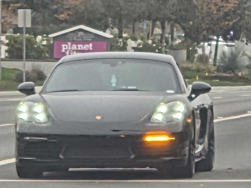 Porsche Cayenne spotted in Bakersfield