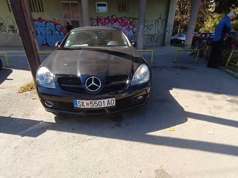 Mercedes-Benz SLK spotted in Veles