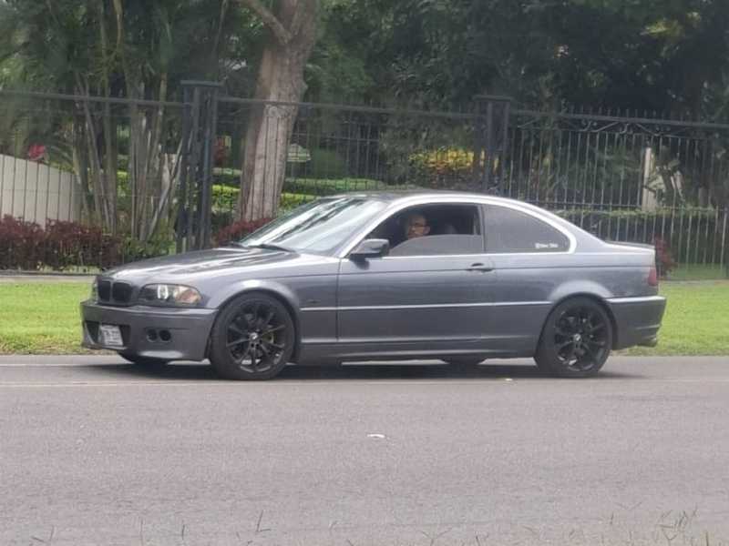 BMW 3 Series spotted in San José
