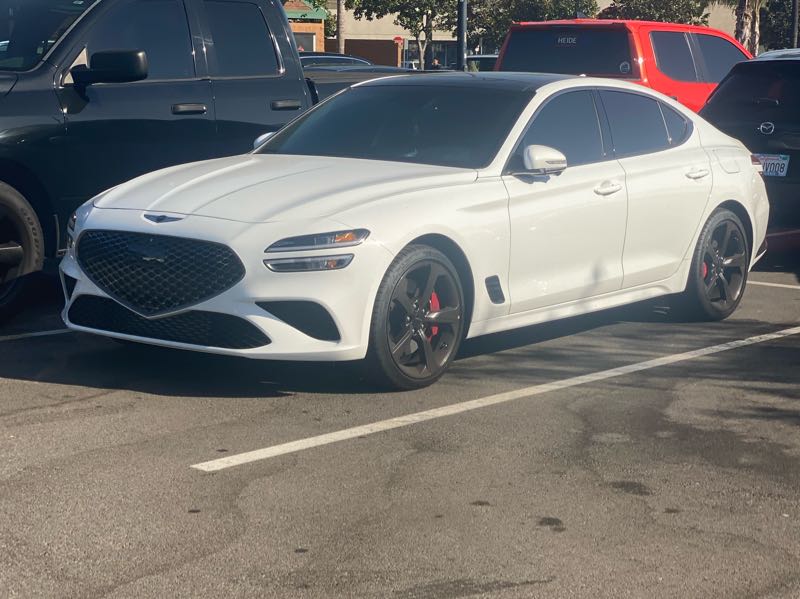 Genesis G70 spotted in Corona