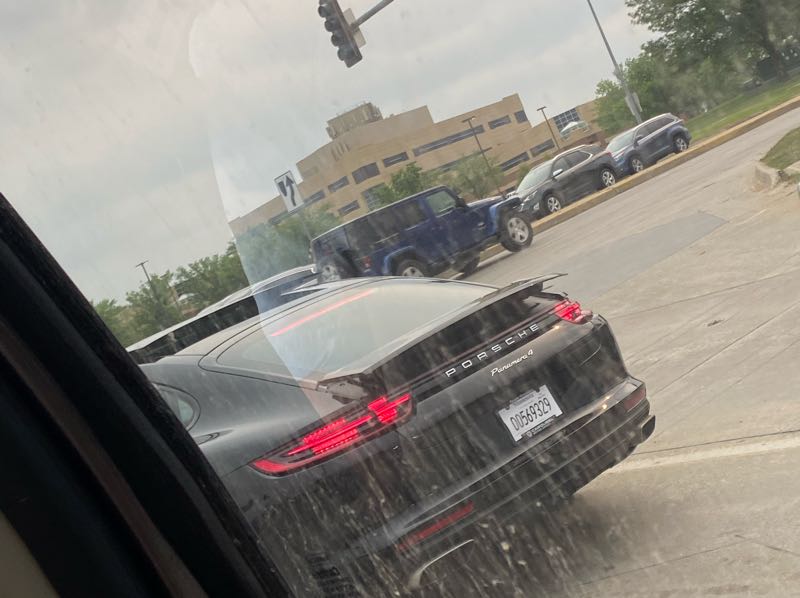 Porsche Panamera 4 spotted in Des Moines
