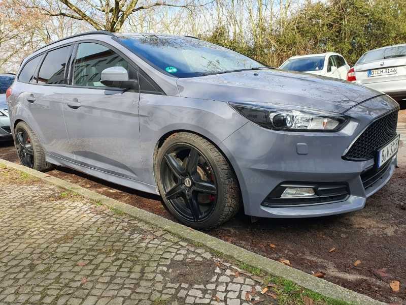 Ford Focus ST (2016) spotted in Berlin, Germany