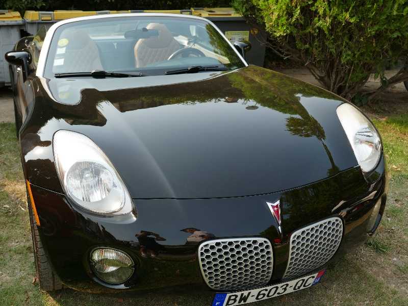Pontiac Solstice spotted in Montpellier