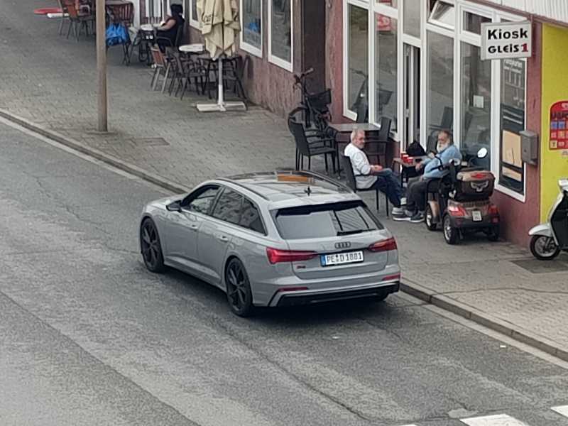 Audi A4 Avant spotted in Hannover