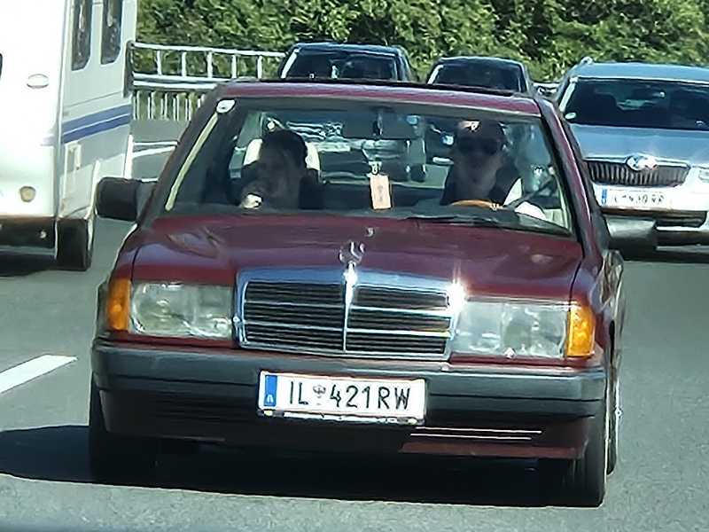 Mercedes-Benz 190E (1990) spotted in Innsbruck, Austria