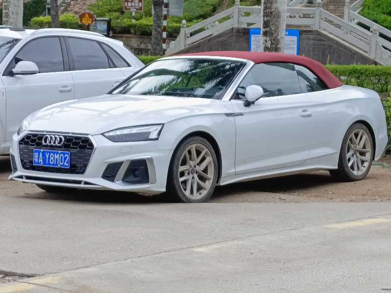 Audi A5 Cabriolet spotted in Sanya