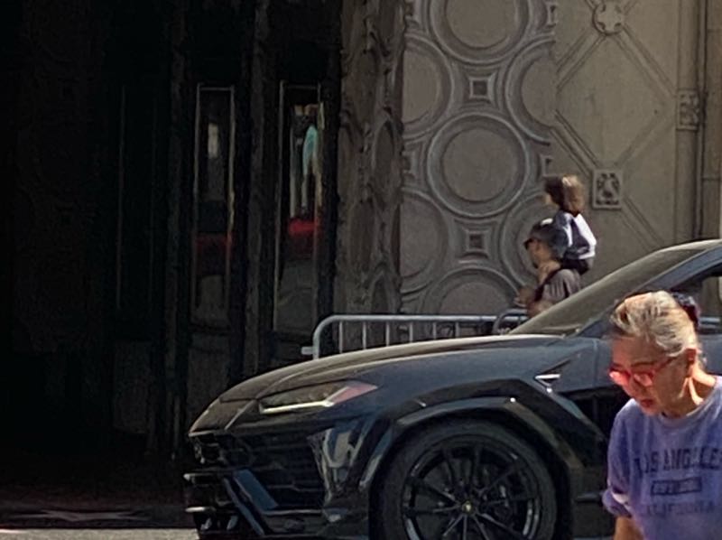 Lamborghini Urus (2021) spotted in Los Angeles, United States