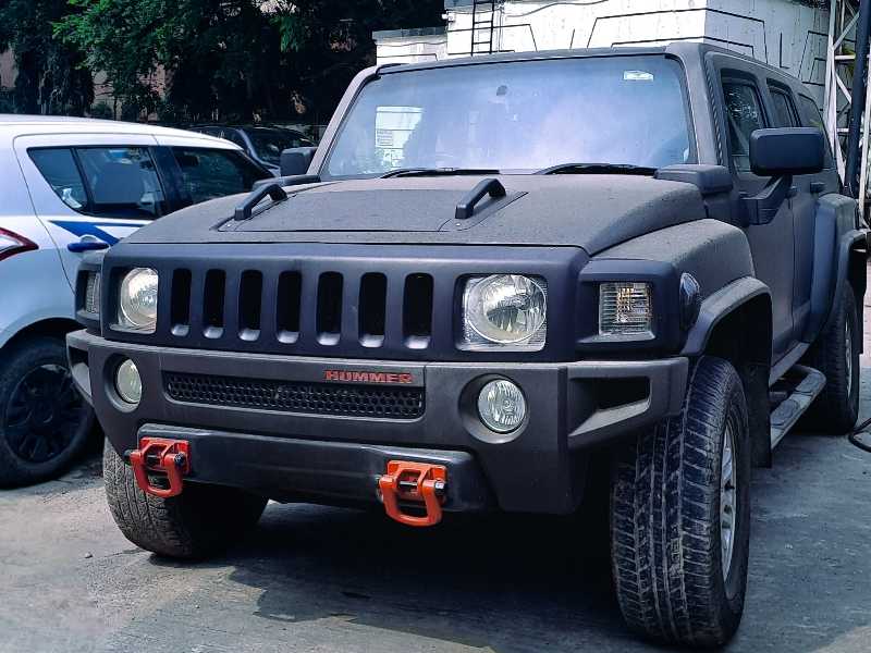 Hummer H3 spotted in Pune