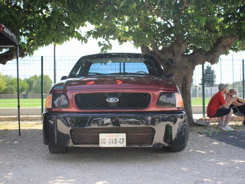 Ford F-150 SVT Lightning spotted in Montpellier