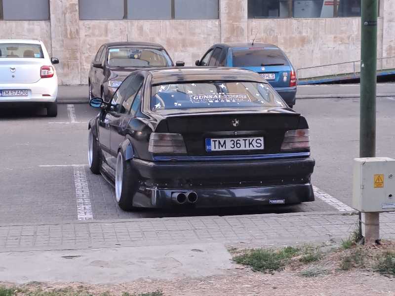 BMW E36 spotted in Racoviţa