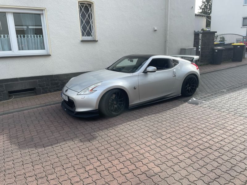 Nissan 370Z (2015) spotted in Koblenz, Germany
