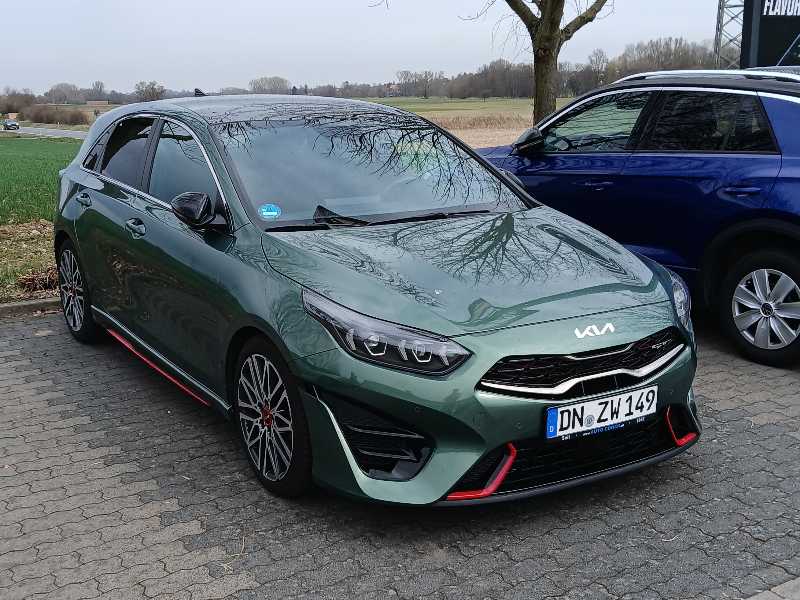 Kia Ceed GT spotted in Darmstadt