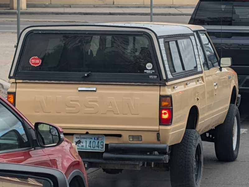 Nissan Hardbody spotted in El Paso