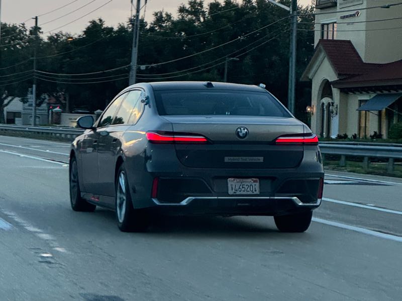 BMW 7 Series spotted in Gauriganj