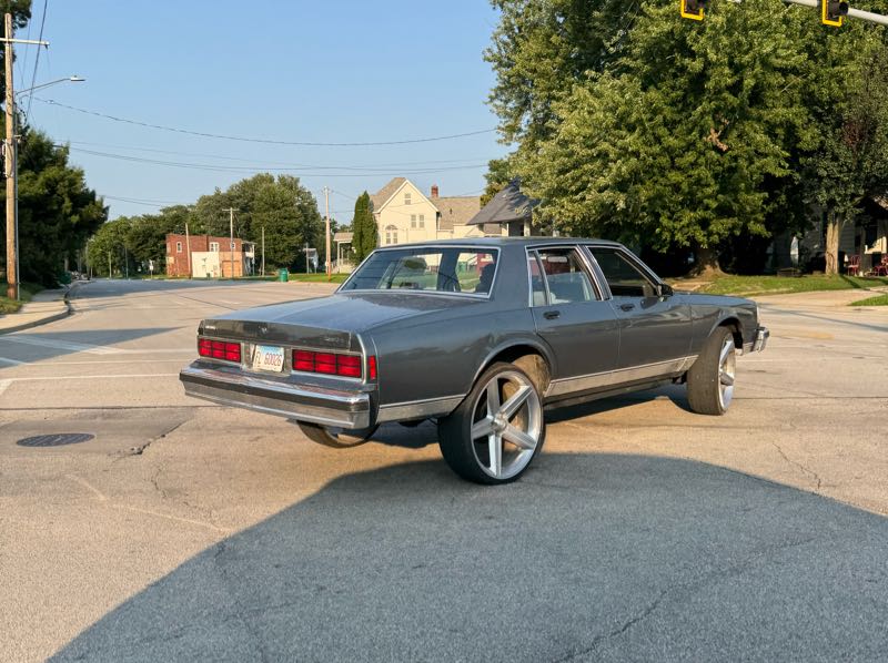Chevrolet Caprice spotted in Galesburg