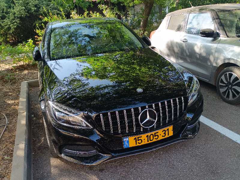 Mercedes-Benz C-Class spotted in Mārom Golan