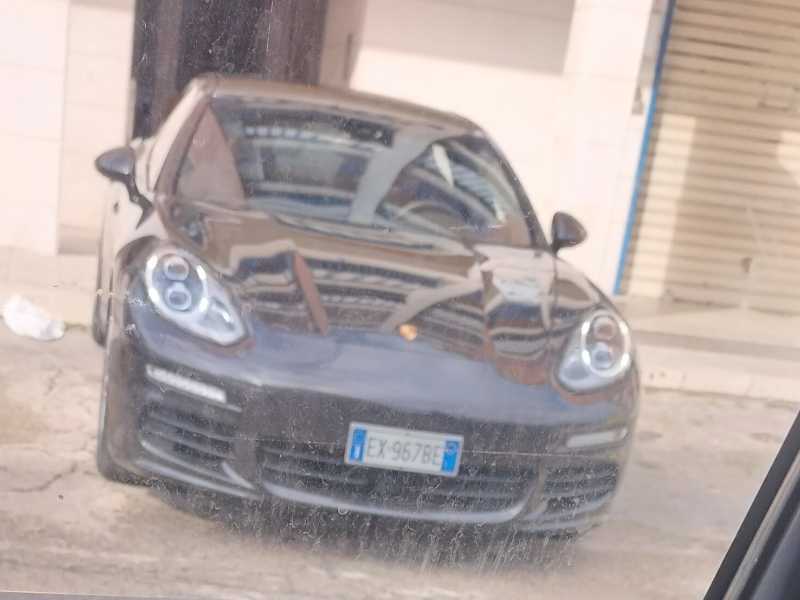 Porsche Panamera spotted in Barletta