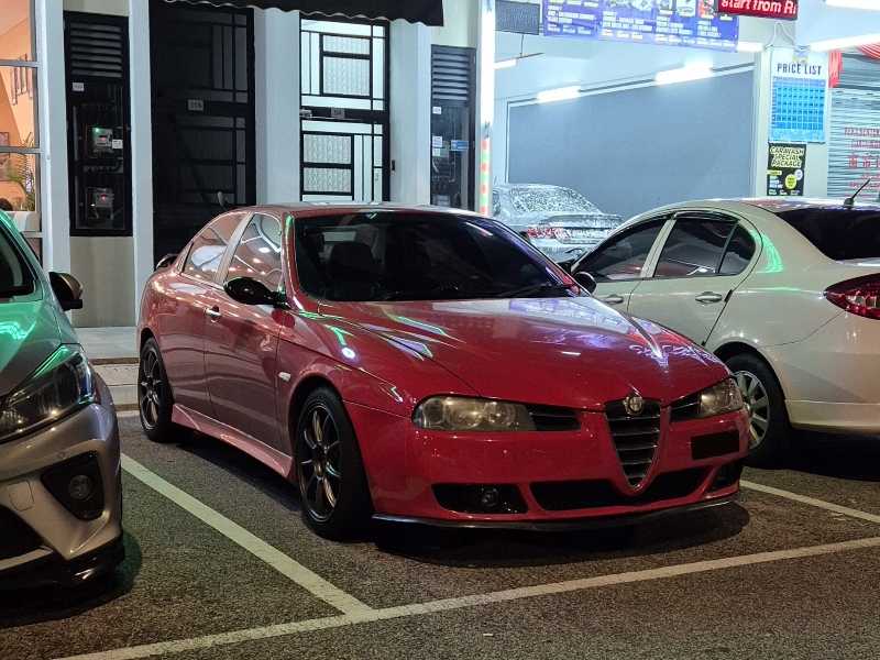 Alfa Romeo 156 spotted in Iskandar Puteri