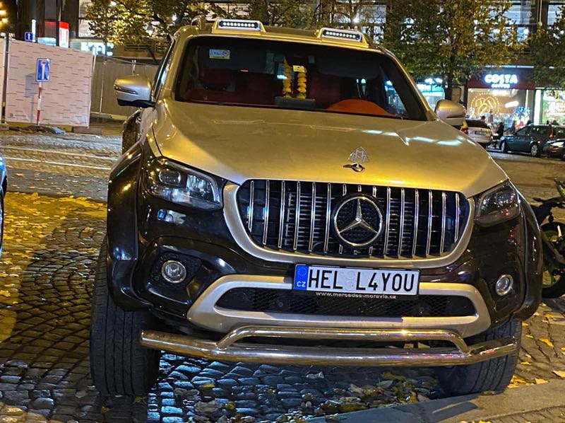 Mercedes-Benz X-Class spotted in Prague