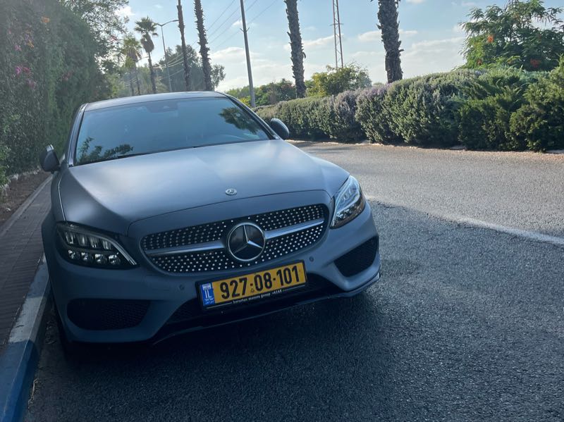 Mercedes-Benz C-Class spotted in Netanya