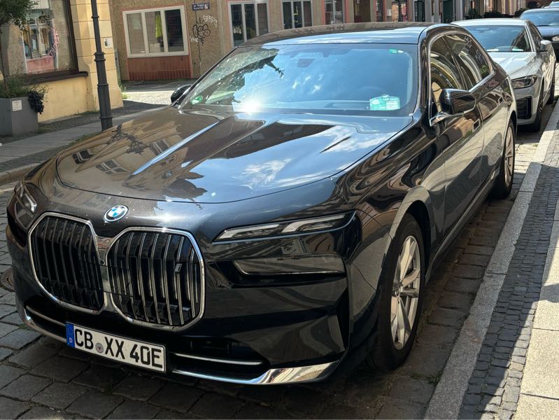 BMW 7 Series spotted in Cottbus