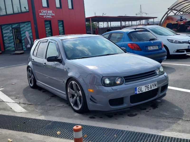 Volkswagen Golf spotted in Galaţi