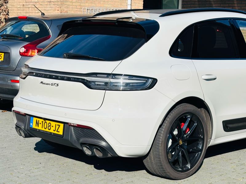 Porsche Macan GTS (2022) spotted in Almere Stad, The Netherlands