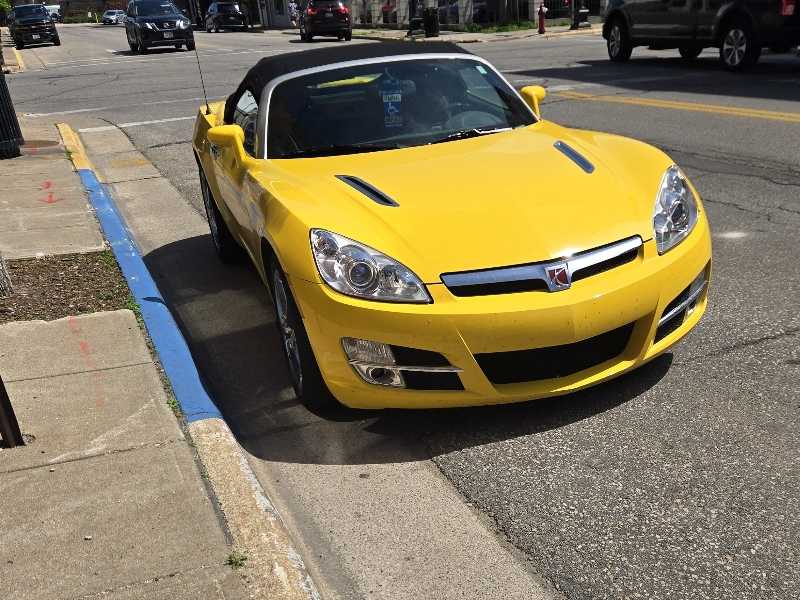 Saturn Sky spotted in La Crosse