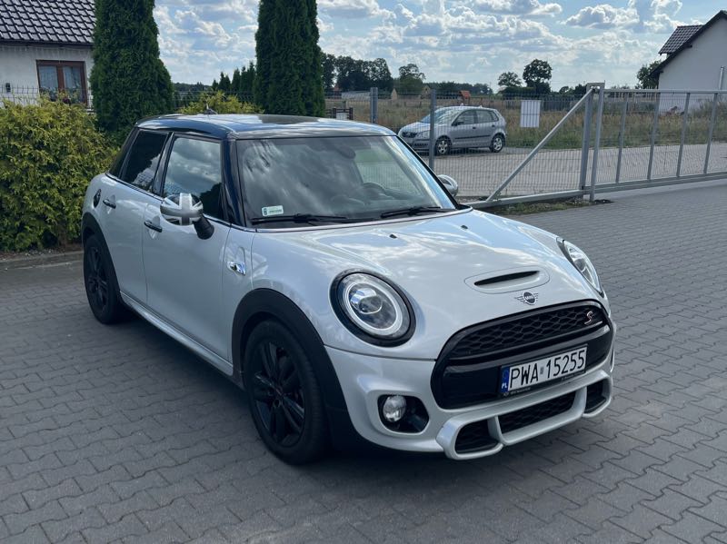 Mini Cooper S spotted in Wągrowiec
