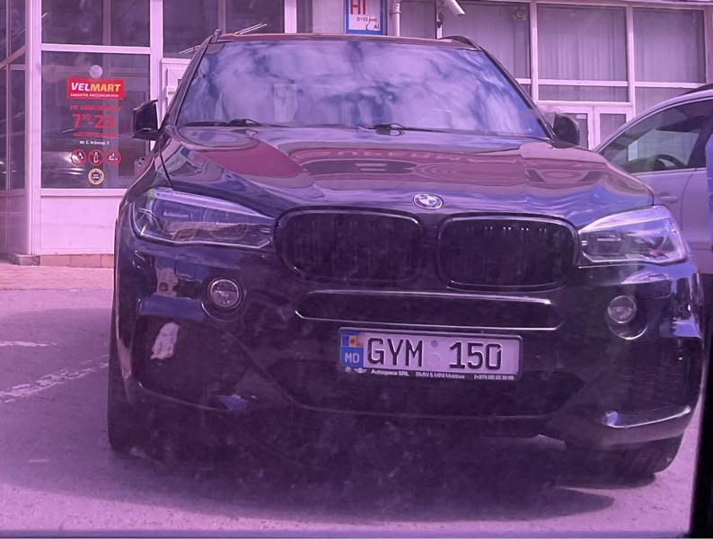 BMW X5 spotted in Chisinau
